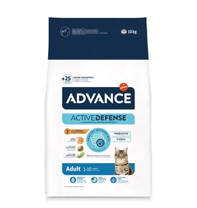 Advance Cat Adult Chicken & Rice dry cat food in a 3 kg bag, showing the packaging with chicken and rice ingredients.