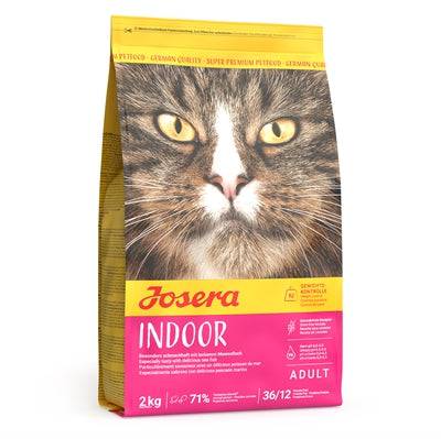 Josera Indoor Cat TORRFODER dry cat food bag, 2 kg, designed for indoor cats, featuring natural ingredients and balanced nutrition.