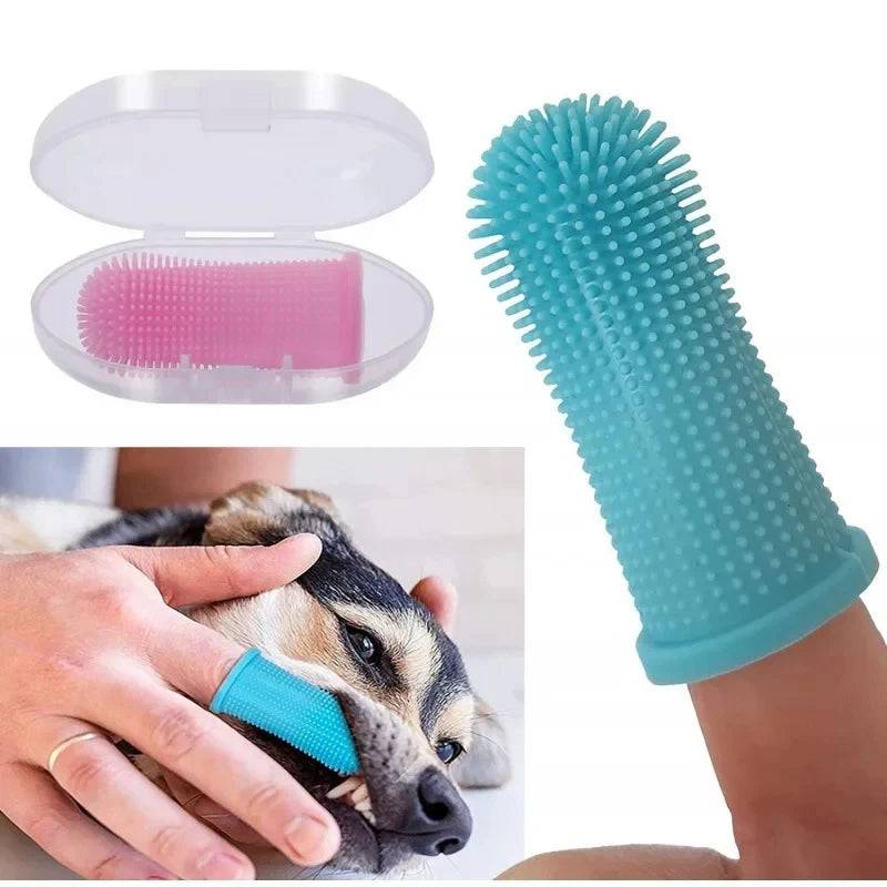 Pawciara pet finger toothbrush made of soft silicone for dogs and cats, ideal for gentle teeth cleaning and fresh breath.