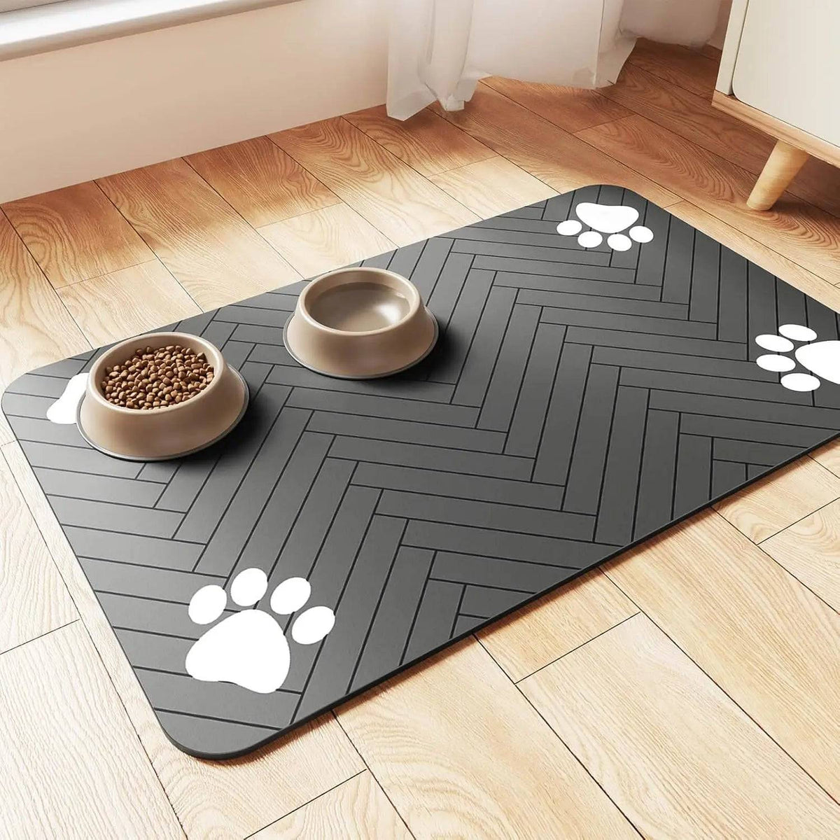 Grey Pawciara absorbent pet feeding mat with waterproof backing, designed for food and water bowls for dogs and cats.