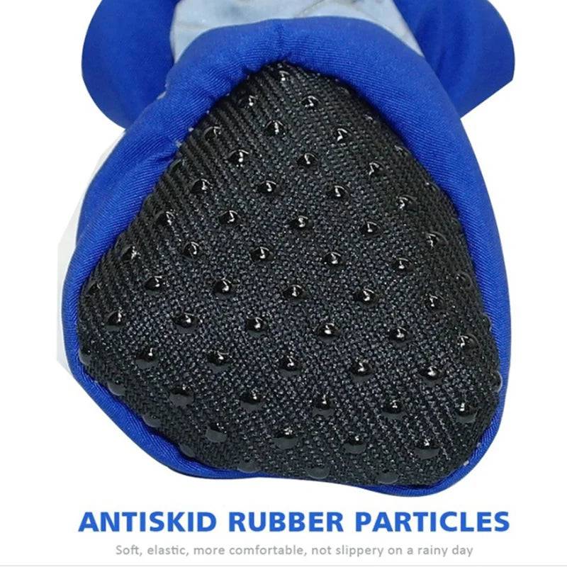 Pawciara waterproof anti-slip dog boots in black, 4-piece set, for small dogs and cats, with durable rain-proof footwear.