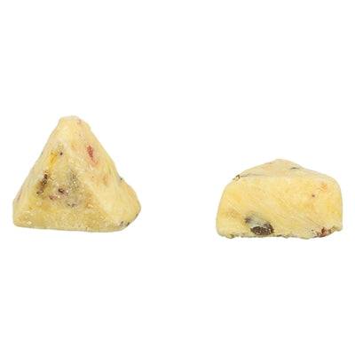 Trixie Cheese Triangles with Fruit and Vegetables, 80g, Trixie GODIS KEX snack with colorful cheese and vegetable pieces.