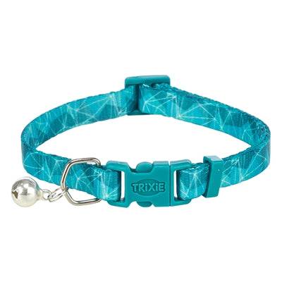 Trixie nylon cat collar with geometric pattern in assorted colors, adjustable from 20 to 34 cm, featuring a safety breakaway buckle.