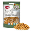 Trixie Ocean Mix TUGG cat snack with chicken breast and catnip in a 50g package, featuring colorful packaging and product details.