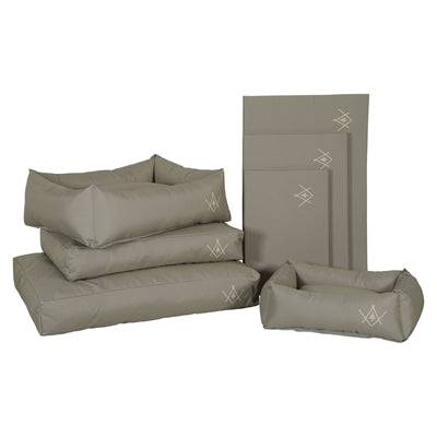 Zolux waterproof polyester dog bed in khaki, 66.5 x 44.5 x 4 cm, designed for comfort and durability.
